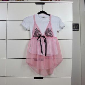 BLACK & PINK VICTORIAS SECRET LACE TANK🩷